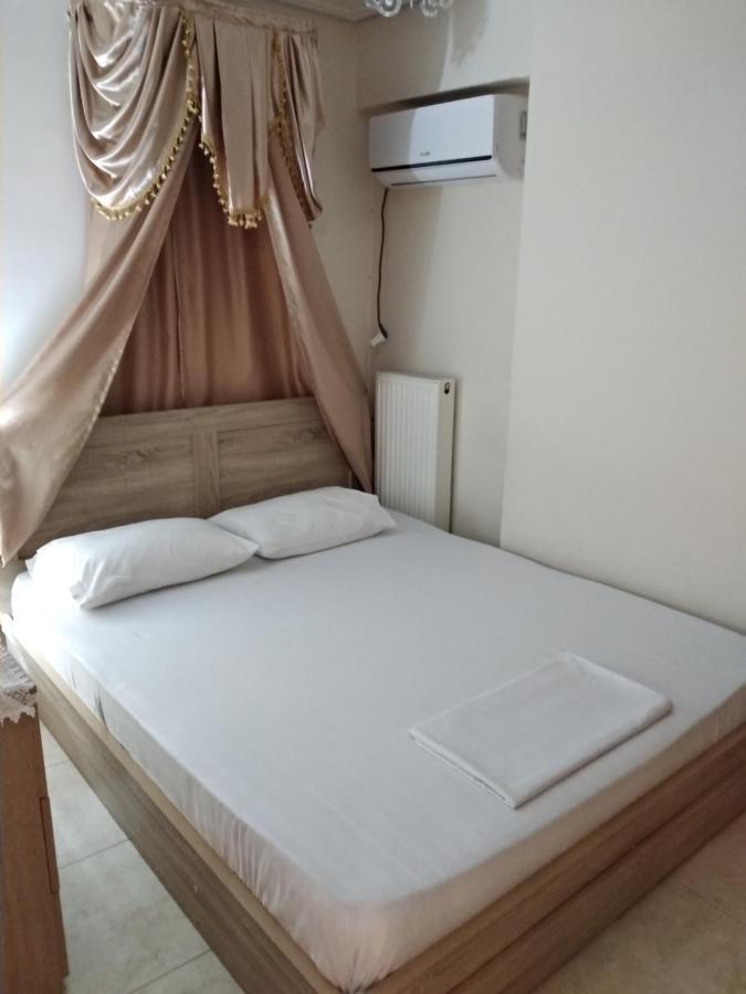 Penthouse Deluxe Apartment At Pireu Exterior foto